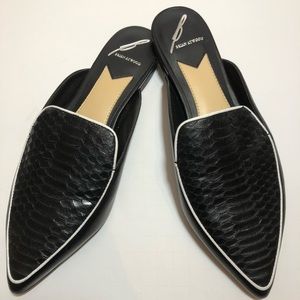 Snake skin Brian Atwood Flats